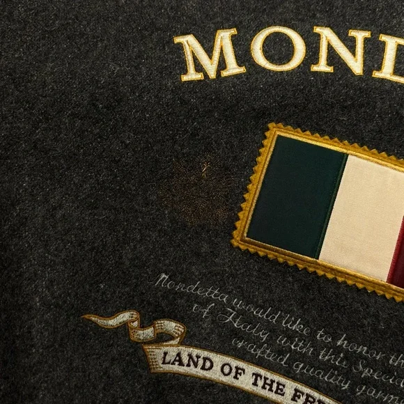 Italia Men's Black and Gray Bomber Jacket. MONDETTA - Picture 3 of 15